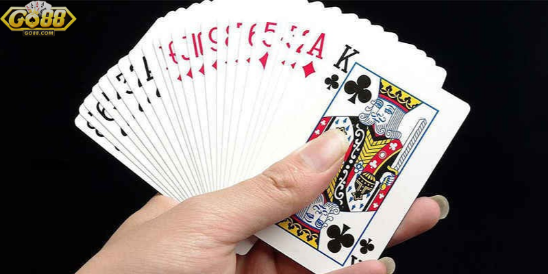 Thùng Phá Sảnh Là Gì | Hiểu Và Áp Dụng Kỹ Thuật Trong Poker 5 Đoán tay bài của đối thủ